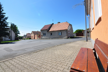 Prodej domu 70 m², Černiv