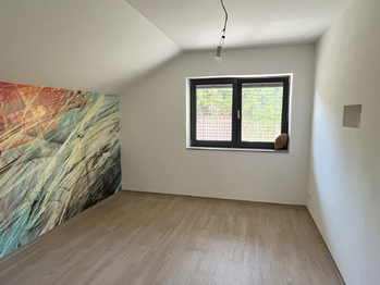 Pokoj - Prodej domu 369 m², Praha 4 - Kamýk