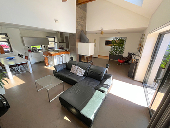 Obývací místnost - Prodej domu 369 m², Praha 4 - Kamýk