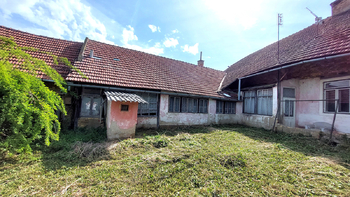 Prodej bytu 4+1 v osobním vlastnictví 2345 m², Kojátky