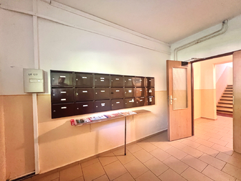 Prodej bytu 2+1 v družstevním vlastnictví 54 m², Chomutov
