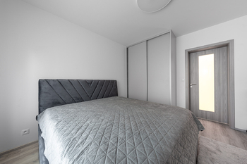 Prodej bytu 2+kk v osobním vlastnictví 6566 m², Praha 10 - Záběhlice