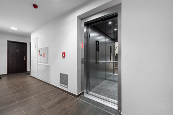 Prodej bytu 2+kk v osobním vlastnictví 6566 m², Praha 10 - Záběhlice
