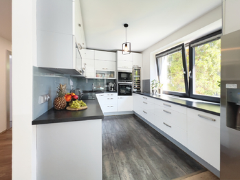 Prodej domu 172 m², Praha 9 - Klánovice