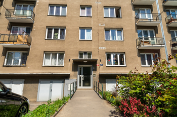 Prodej bytu 2+1 v osobním vlastnictví 58 m², Praha 4 - Záběhlice