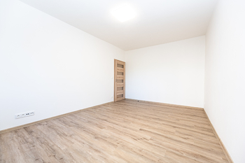 Pronájem bytu 2+1 v osobním vlastnictví 52 m², Praha 10 - Malešice