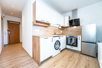 Pronájem bytu 2+1 v osobním vlastnictví 52 m², Praha 10 - Malešice