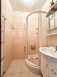 Prodej bytu 2+1 v osobním vlastnictví 60 m², Praha 10 - Záběhlice