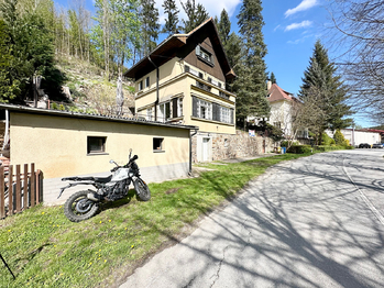Prodej domu 180 m², Želiv
