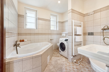 Prodej domu 180 m², Želiv