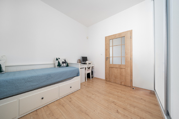 Prodej domu 346 m², Praha 4 - Lhotka