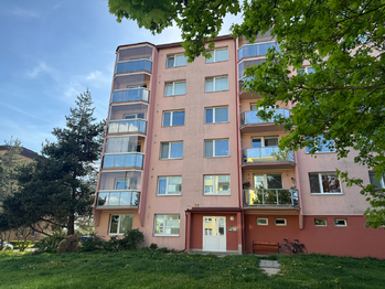 Prodej bytu 2+1 v osobním vlastnictví 56 m², Třebíč