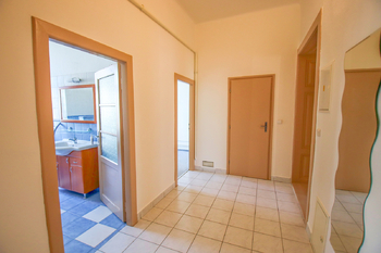 předsíň - Prodej bytu 3+kk v osobním vlastnictví 78 m², České Budějovice