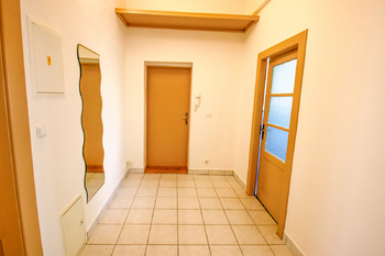 předsíň - Prodej bytu 3+kk v osobním vlastnictví 78 m², České Budějovice