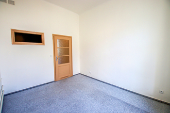 pokoj - Prodej bytu 3+kk v osobním vlastnictví 78 m², České Budějovice