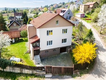 Prodej domu 155 m², Černolice