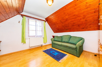 16. Druhá ložnice v patře - Prodej chaty / chalupy 210 m², Široký Důl