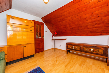 17. Druhá ložnice v patře - Prodej chaty / chalupy 210 m², Široký Důl