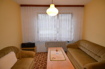 Pokoj - Prodej domu 140 m², Hostěrádky-Rešov