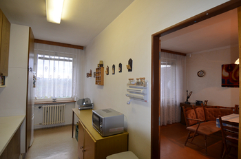 Kuchyně - Prodej domu 140 m², Hostěrádky-Rešov