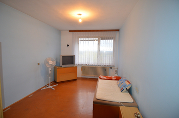 Pokoj - Prodej domu 140 m², Hostěrádky-Rešov