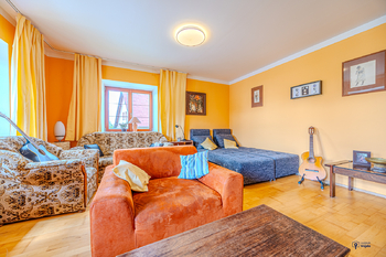 Prodej domu 460 m², Razová