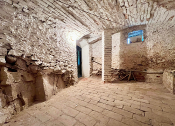 sklep - Prodej domu 450 m², Hrob