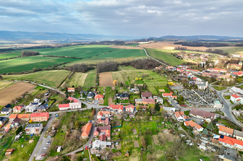 Prodej pozemku 1455 m², Pavlovice u Přerova