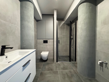 Prodej nájemního domu 1362 m², Bohumín