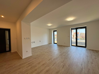 Prodej nájemního domu 1362 m², Bohumín