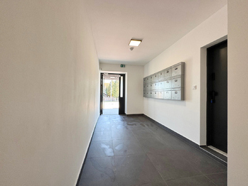 Prodej nájemního domu 1362 m², Bohumín