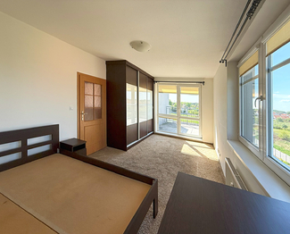 Pronájem bytu 2+kk v osobním vlastnictví 70 m², Pardubice