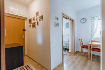 Chodba bytu - Pronájem bytu 2+1 v osobním vlastnictví 50 m², Brno
