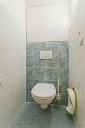Samostatné WC - Pronájem bytu 2+1 v osobním vlastnictví 50 m², Brno