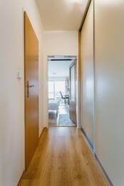 Chodba bytu - Pronájem bytu 2+1 v osobním vlastnictví 50 m², Brno