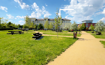 Prodej bytu 2+1 v osobním vlastnictví 80 m², Praha 5 - Zbraslav