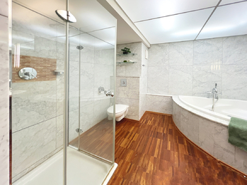 Prodej bytu 2+1 v osobním vlastnictví 80 m², Praha 5 - Zbraslav