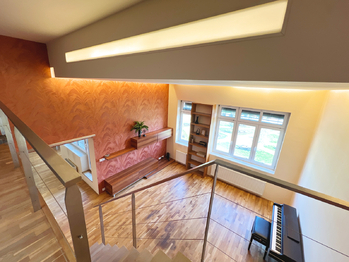 Prodej bytu 2+1 v osobním vlastnictví 80 m², Praha 5 - Zbraslav