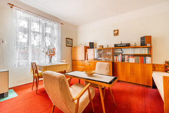 Obývací pokoj - Prodej domu 75 m², Lhota pod Radčem