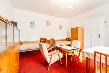 Obývací pokoj - Prodej domu 75 m², Lhota pod Radčem