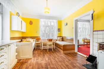 Kuchyně - Prodej domu 75 m², Lhota pod Radčem