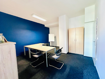 Pronájem kancelářských prostor 30 m², Kyjov