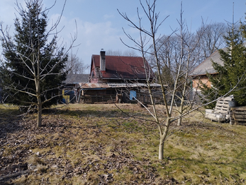 Prodej pozemku 844 m², Jamné