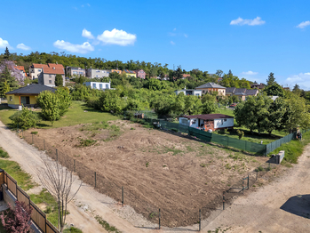 Prodej pozemku 832 m², Libčice nad Vltavou