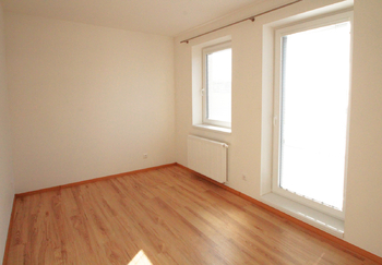 Pronájem bytu 2+kk v osobním vlastnictví 57 m², Cerhenice