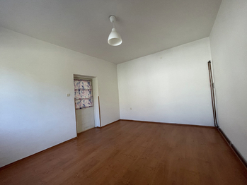 Pronájem domu 105 m², Hrušky
