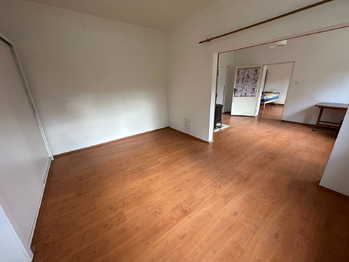 Pronájem domu 105 m², Hrušky