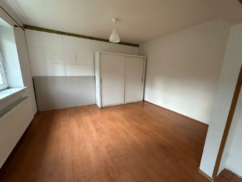 Pronájem domu 105 m², Hrušky