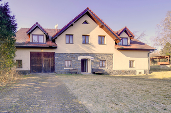Prodej domu 395 m², Maršovice
