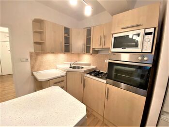 Pronájem bytu 1+1 v osobním vlastnictví 38 m², Plzeň